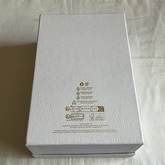 Dior Shoes Box - Picture 4 of 7